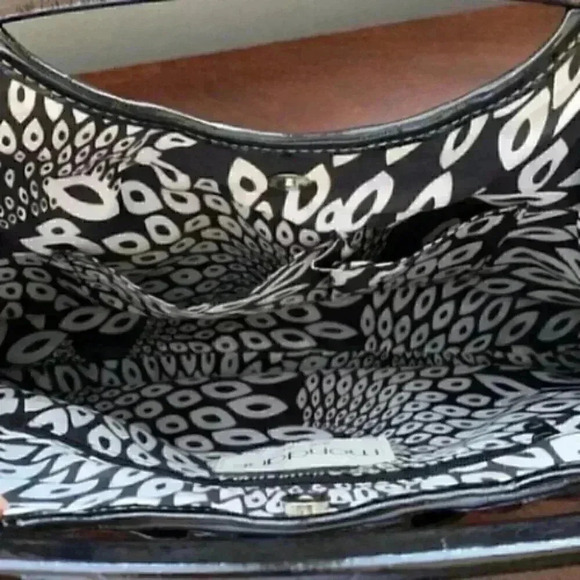 Vintage Black Patent Clutch Handbag Faux Leather Top Handle Bag Purse - Picture 7 of 12